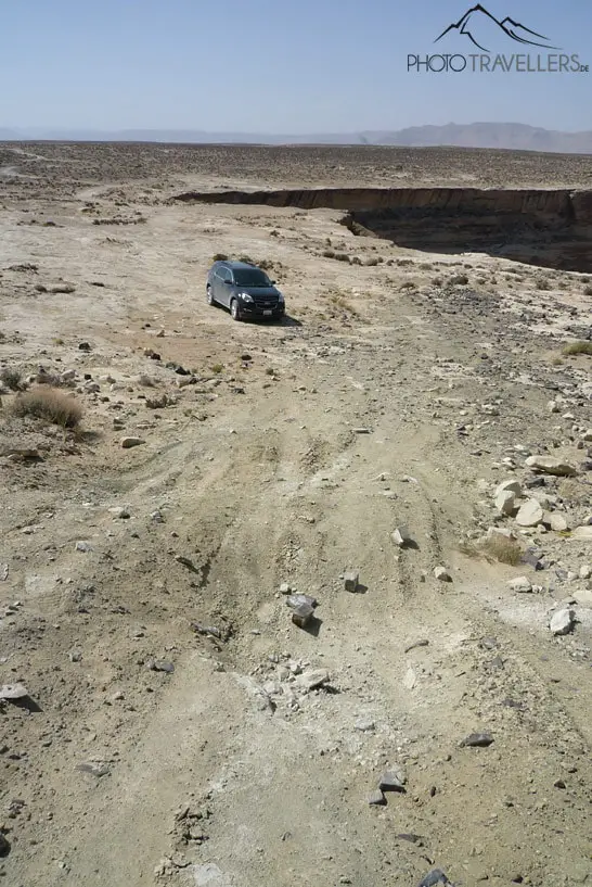 SUV in der Wüste