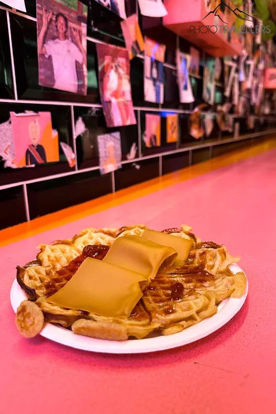 A waffle with brown cheese at Haralds Vaffel in Oslo
