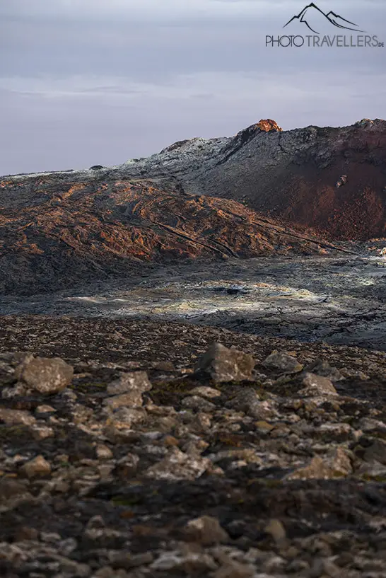 Die Kraterlandschaft am Vulkan Fagradalsfjall