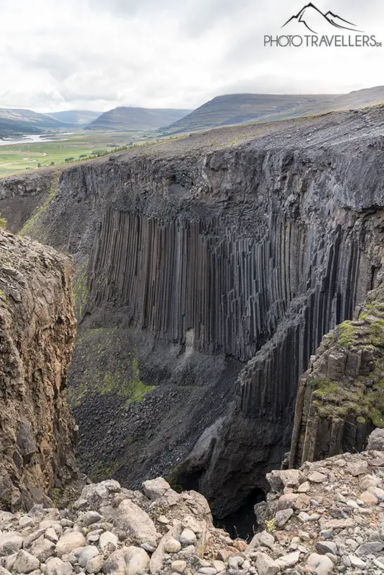 Basaltformationen auf der Wanderung zum Hengifoss