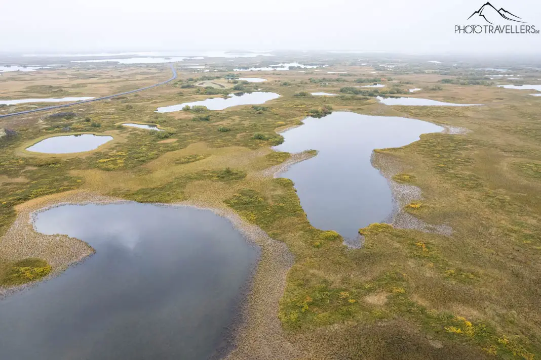 Die Seen rund um den Mückensee Mývatn aus der Luft