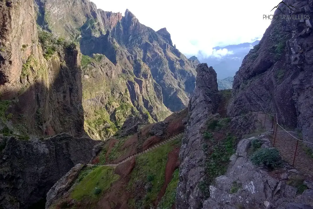 Treppen auf der Wanderung zum Pico Ruivo auf Madeira