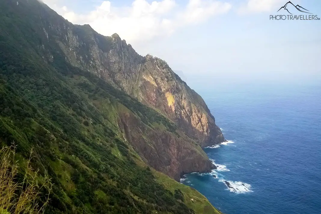 Die schroffe Steilküste im Norden von Madeira