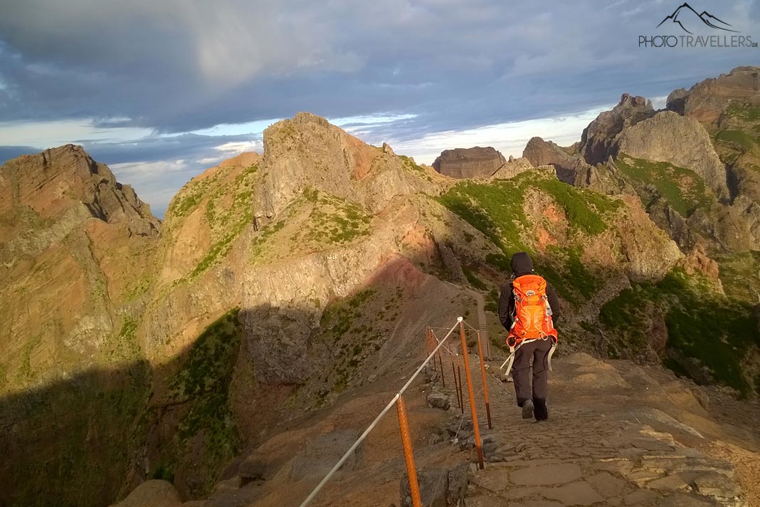 Reisebloggerin Biggi Bauer auf dem Wanderung zum Pico Ruivo