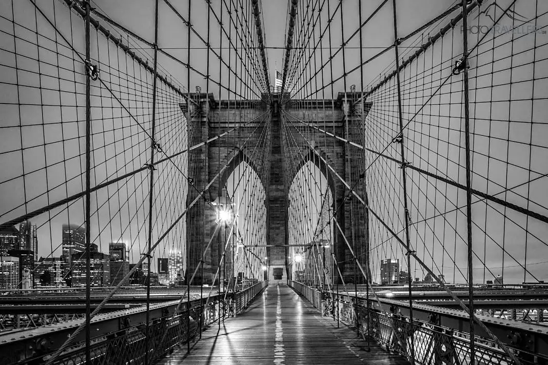 Top-Sehenswürdigkeit in New York: berühmte Brooklyn Bridge