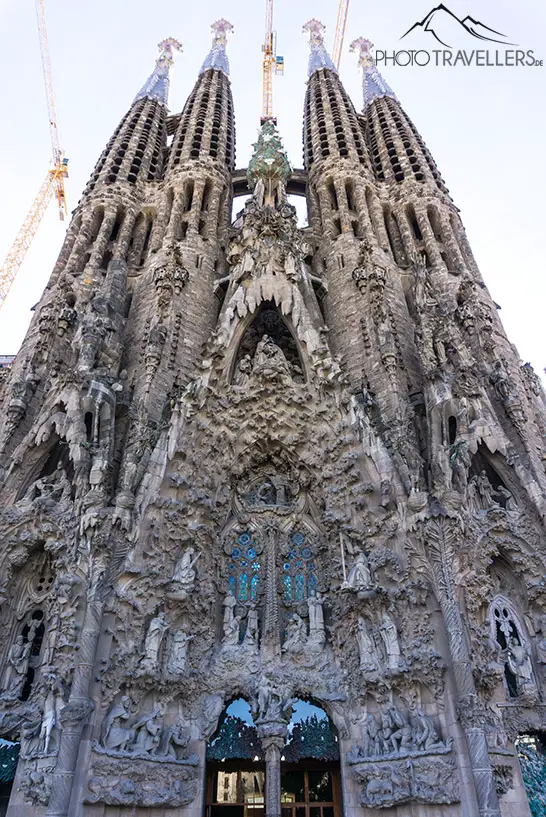 The view of the towers of La Sagrada Familia