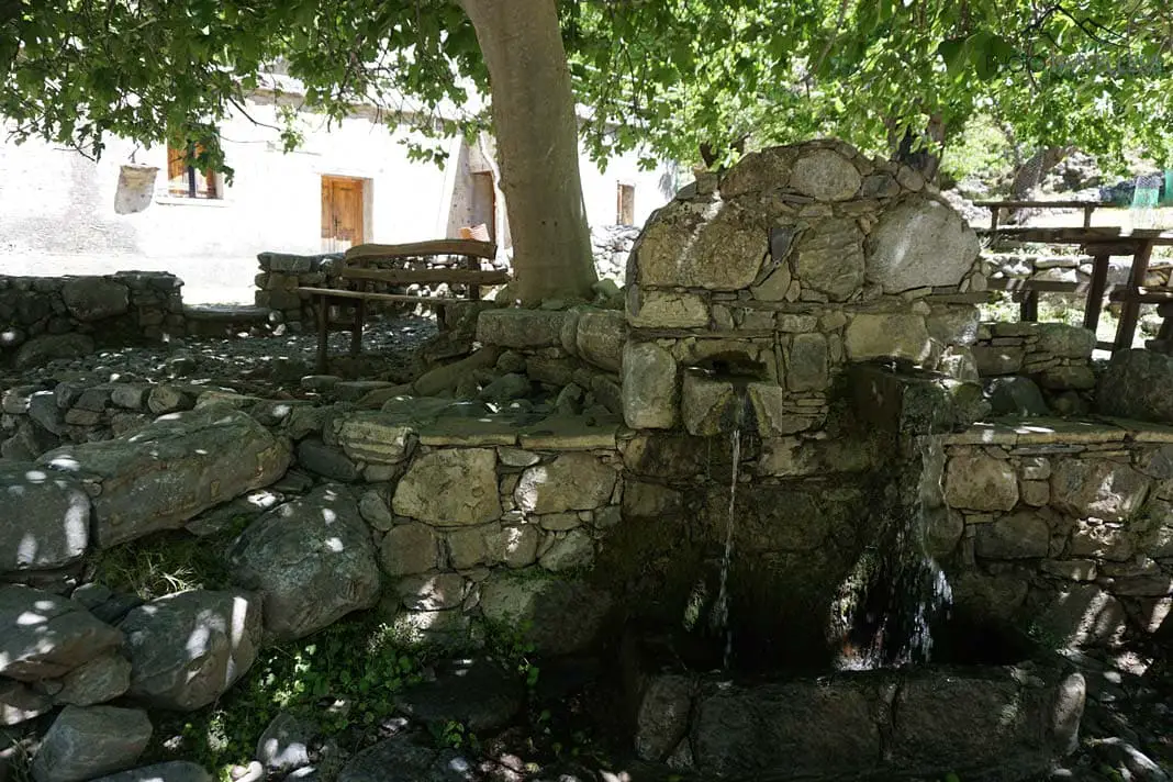 Brunnen in der Samaria-Schlicht