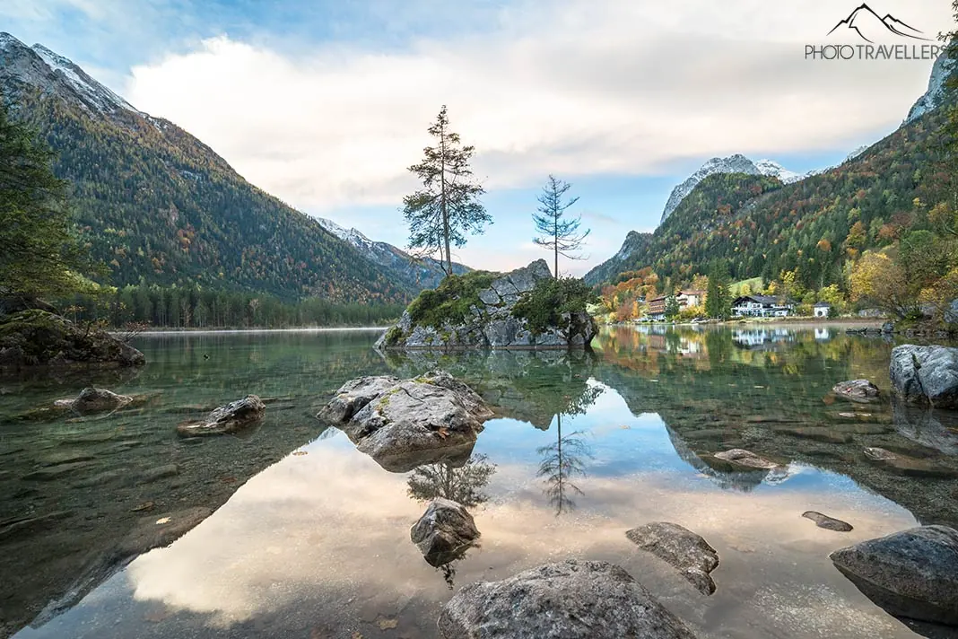 Der Blick über den Hintersee in Bayern, aufgenommen mit 17 Millimeter Brennweite an einer Vollformat-Kamera
