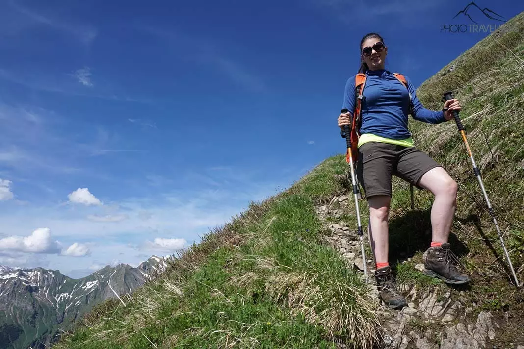 Wanderin in den Alpen