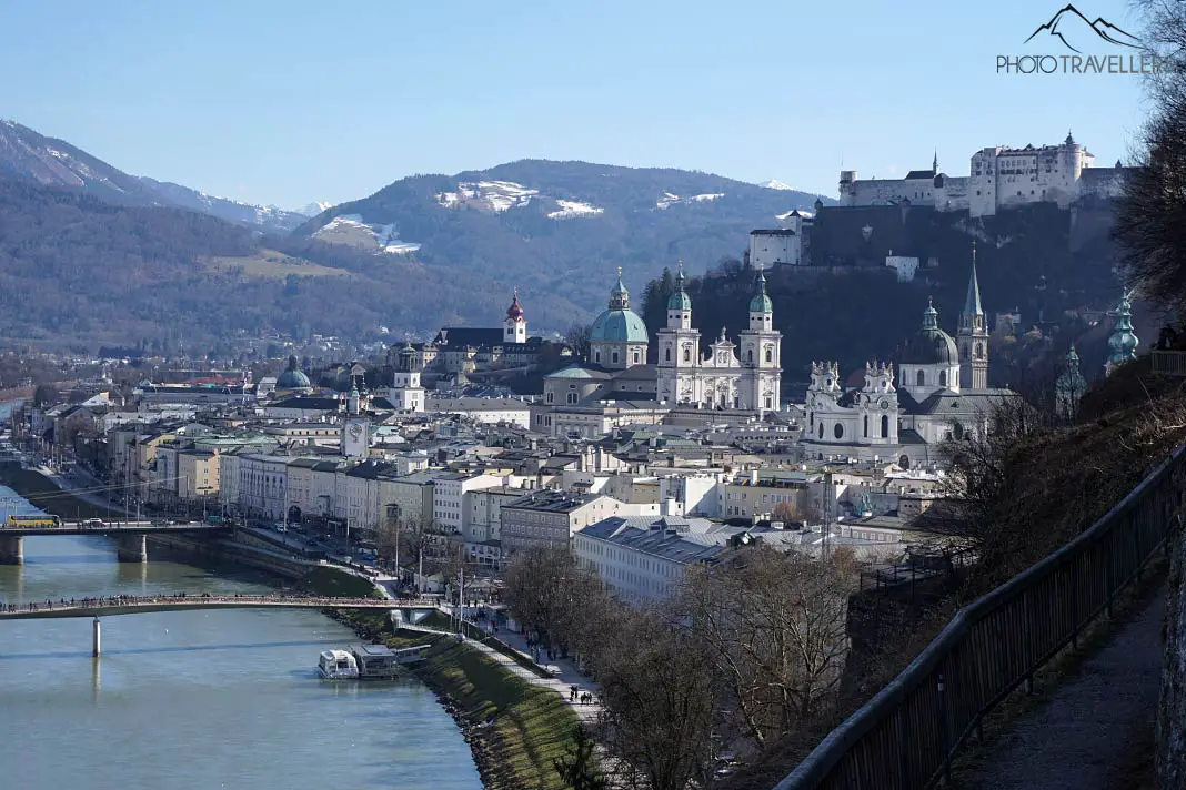 Salzburg vom Mönchsberg aus gesehen
