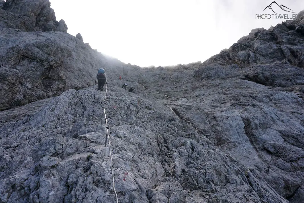 Bergsteiger am Stopselzieher Klettersteig
