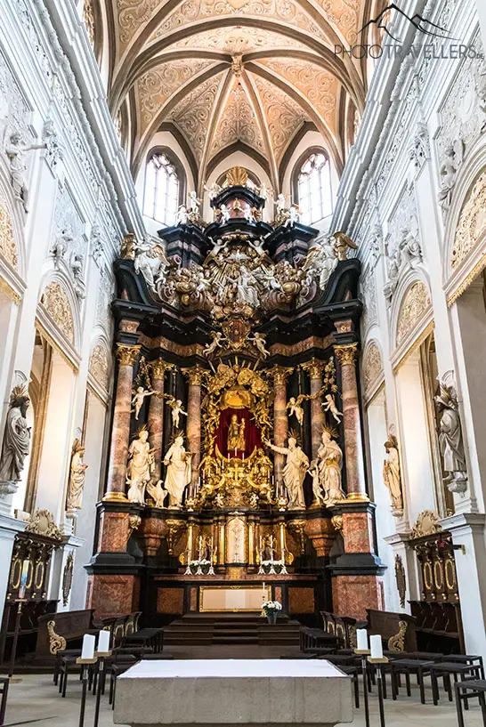 Der Altar der Oberen Pfarre in Bamberg