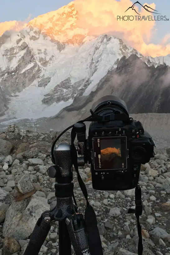 Reise-Stativ Gitzo Traveler GK1545 mit Nikon D810