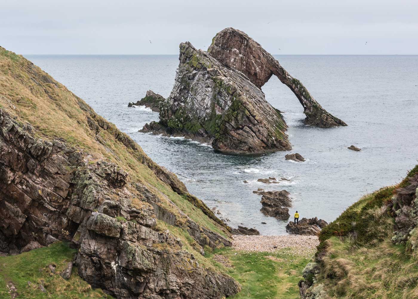 Alle Infos zum Bow Fiddle Rock in Schottland