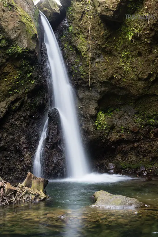 Der Wasserfall Jacko Falls auf Dominica