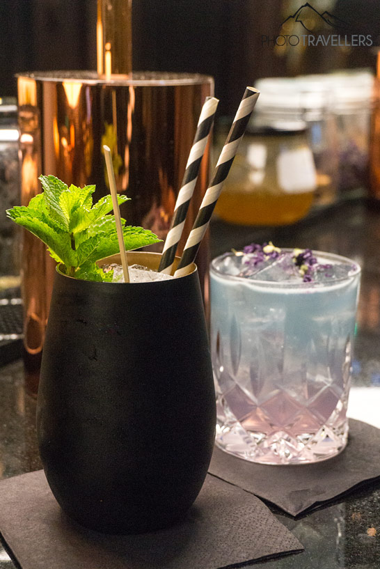 Cotails in der Bar