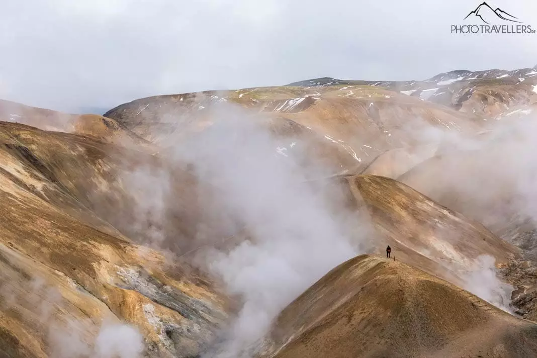 Wanderer im Vulkangebiet Hveradalir