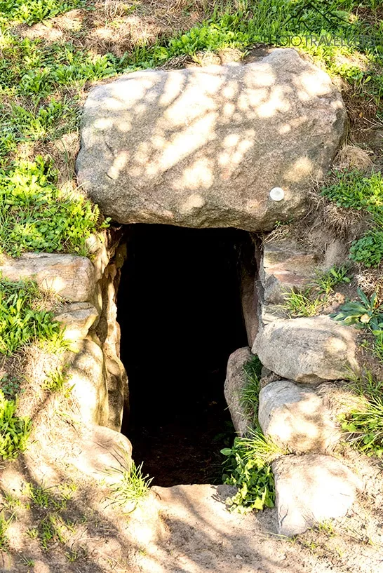 Eingang zur Birkehoj Grabkammer