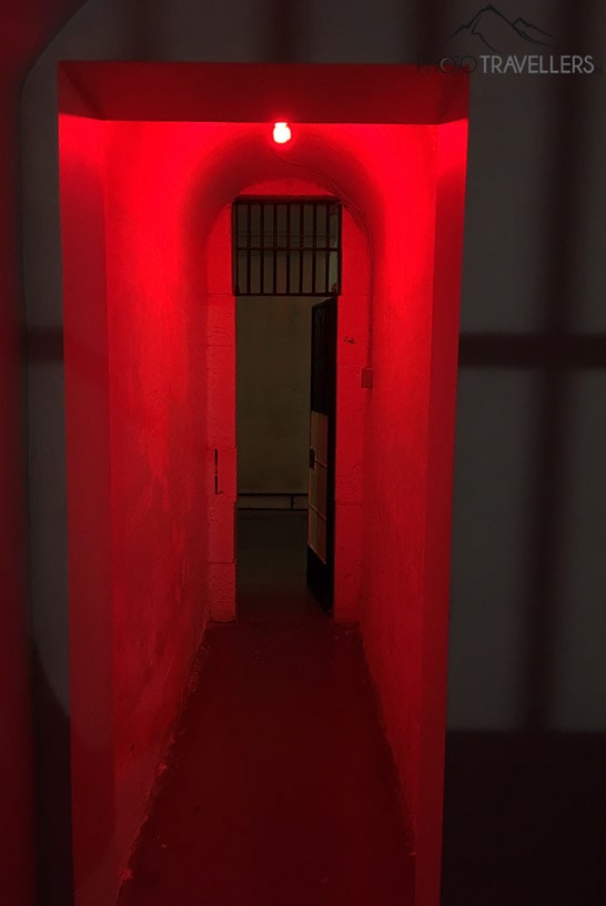 Zellengang im Gefängnis