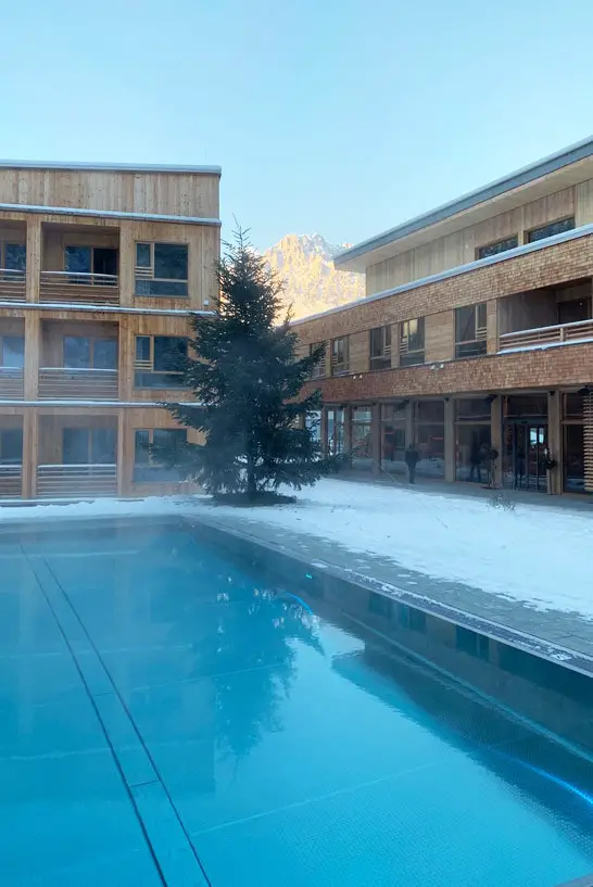 Pool Tirol Lodge