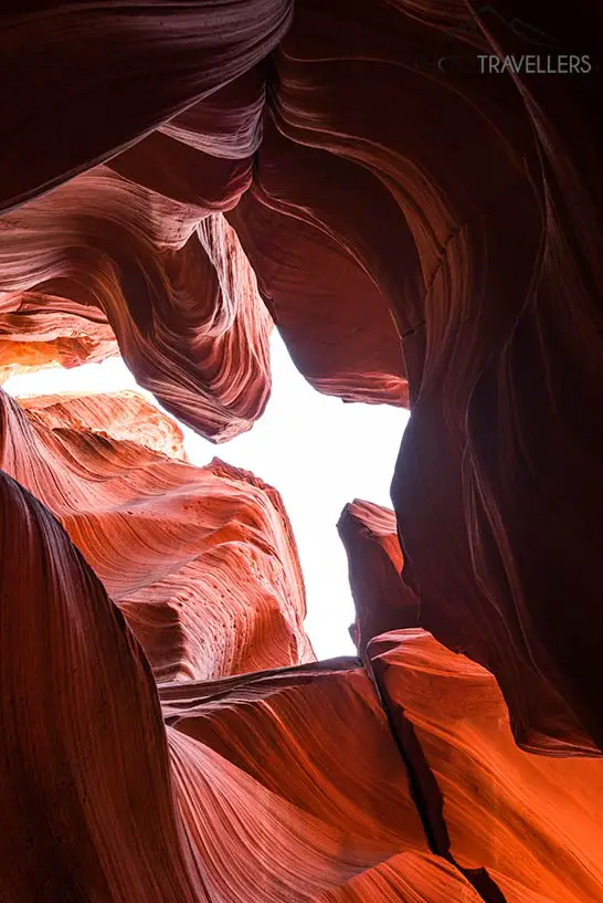 Eine Felsformation im Antelope Canyon X, die wie ein "X" aussieht