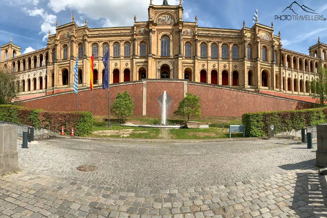 Das Maximilianeum in München