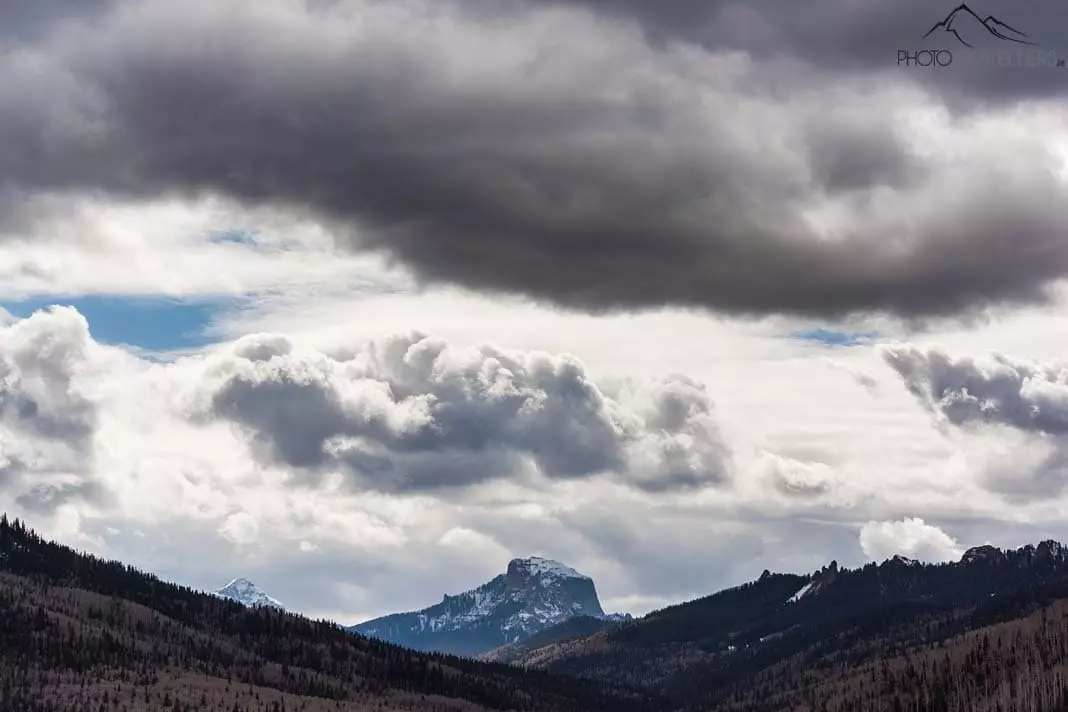 Dramatische Wolkenstimmung am Owl Creek Pass 