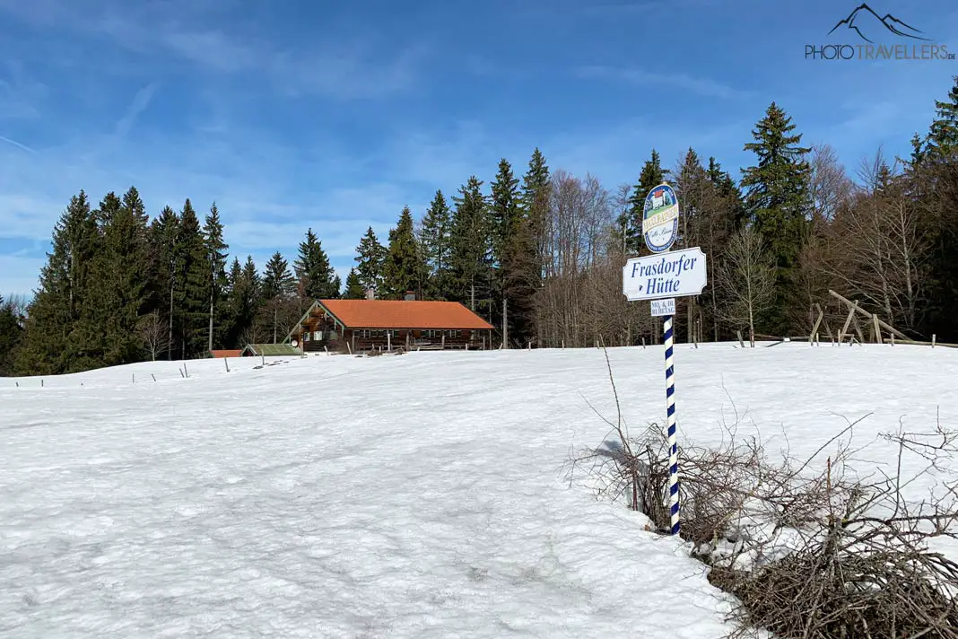 Frasdorfer Hütte im Schnee