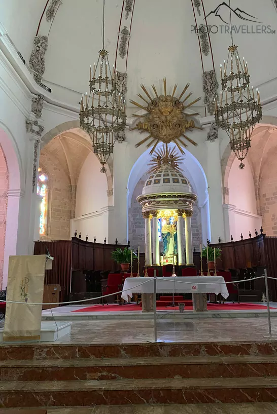 Die Kathedrale Santa Maria Altar