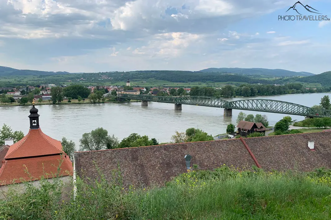 Die Mauterner Brücke über der Donau