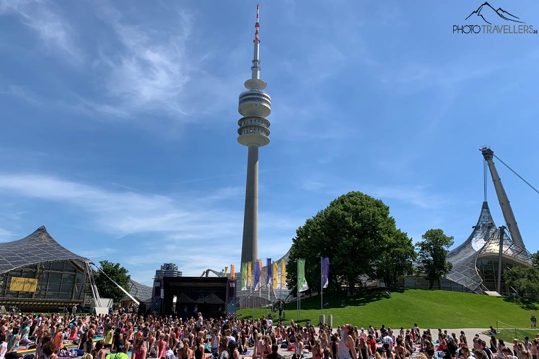 Yogis beim Wanderlust