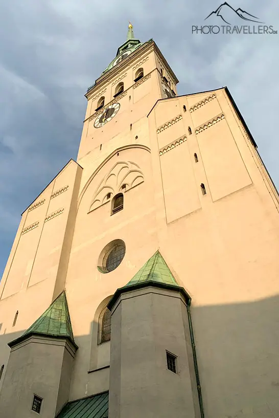 Der alte Peter in München - du kannst auf den Turm