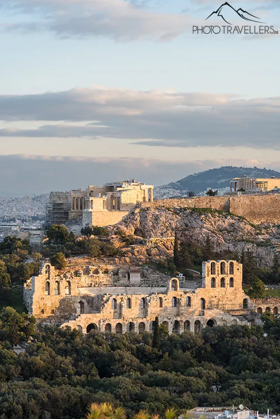 Der Blick am Morgen auf die Akropolis in Athen
