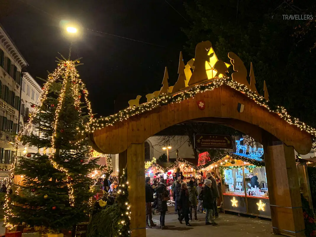 Der Eingang zu Luzerns bekanntestem Weihnachtsmarkt