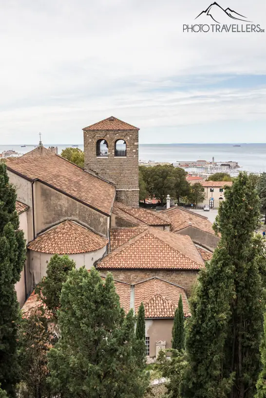 Blick auf die Cattedrale di San Giusto Martire