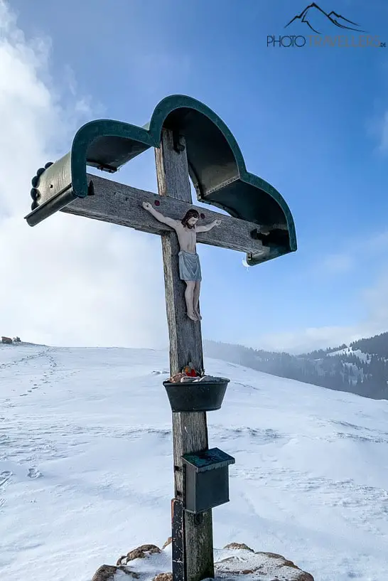 Das Laubenstein-Gipfelkreuz mit Jesus-Figur
