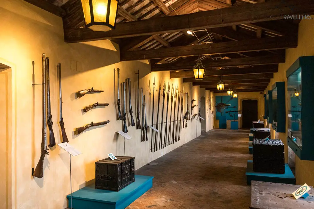 Das Waffenmuseum im Castello San Giusto