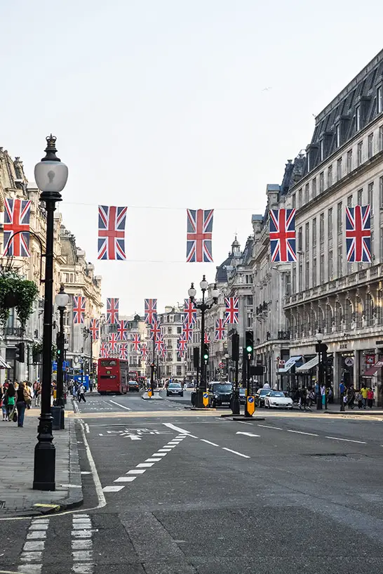 Britische Flaggen in der Regent Street