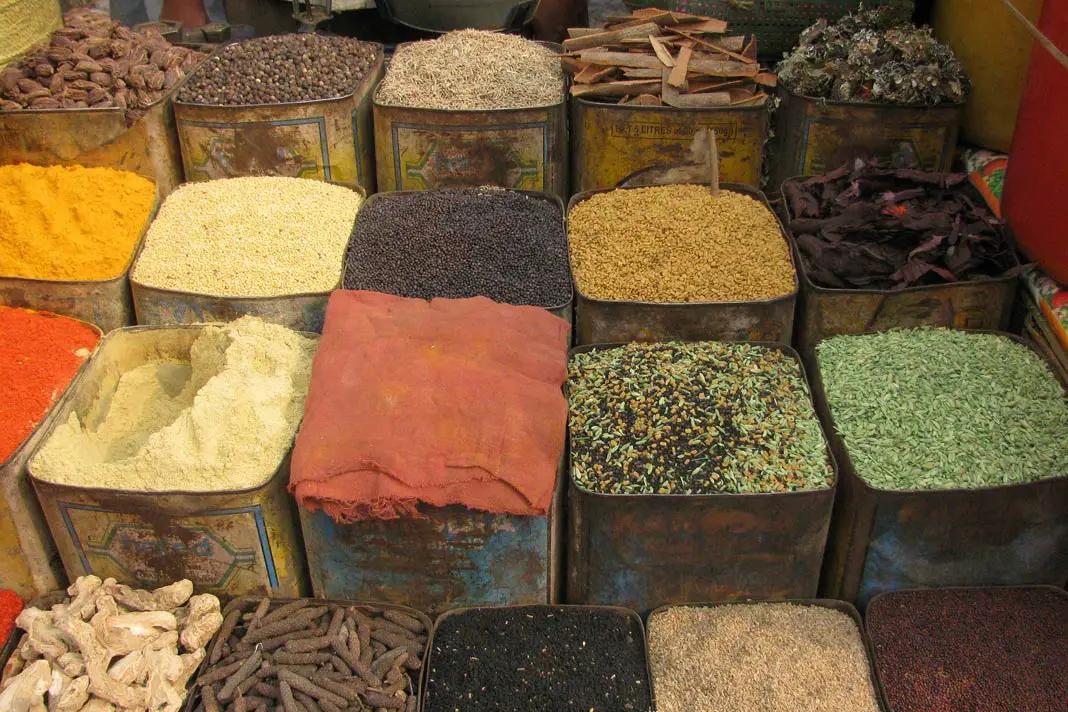 Ein Gewürzmarkt in Indien