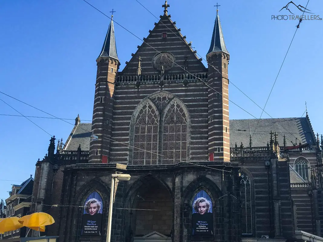 The Nieuwe Kerk in downtown Amsterdam