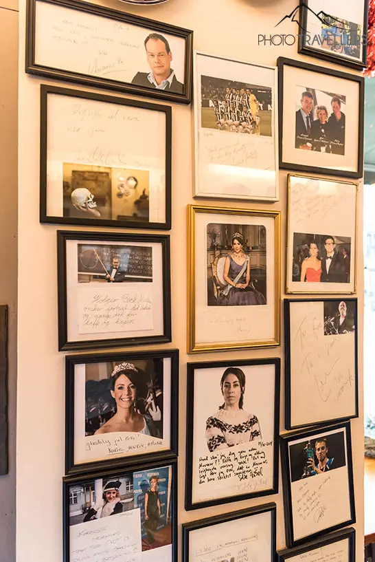 A lot of pictures of famous members of the royal family in the Café Mormors 