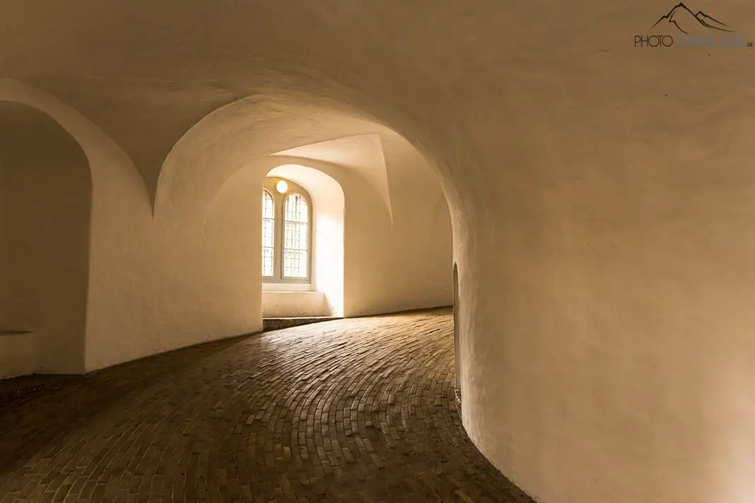 Inside the round tower, the way goes upwards