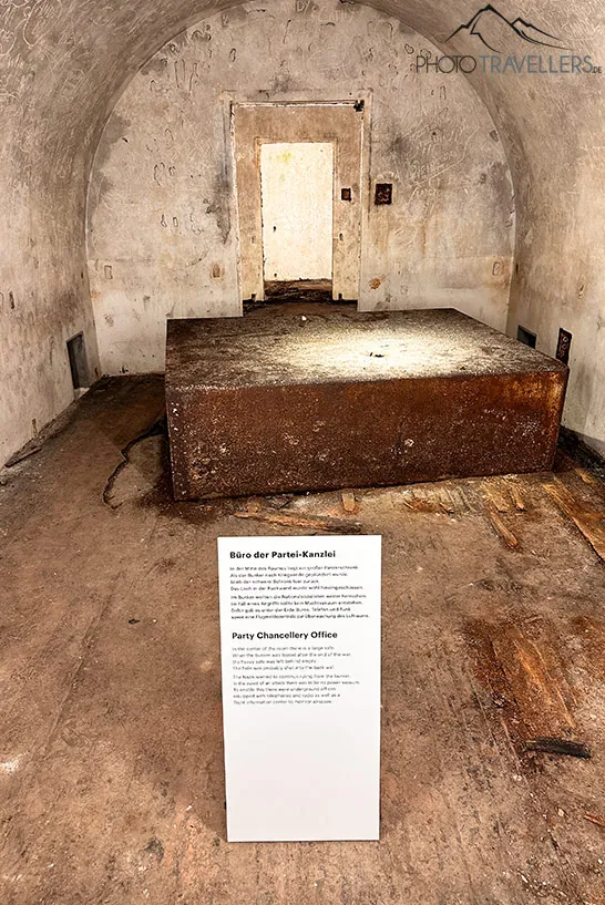 Ein alter Panzerschrank im Bunker der Dokumentation Obersalzberg