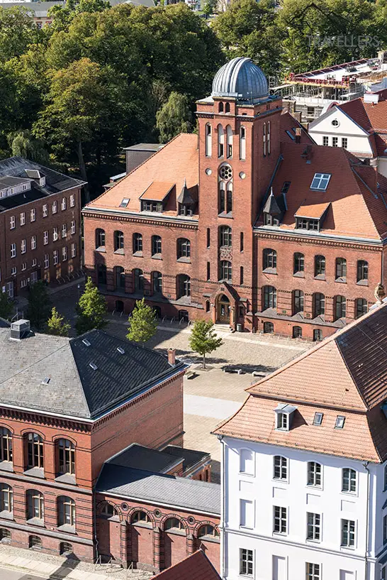 Die Universität Greifswald mit Sternwarte