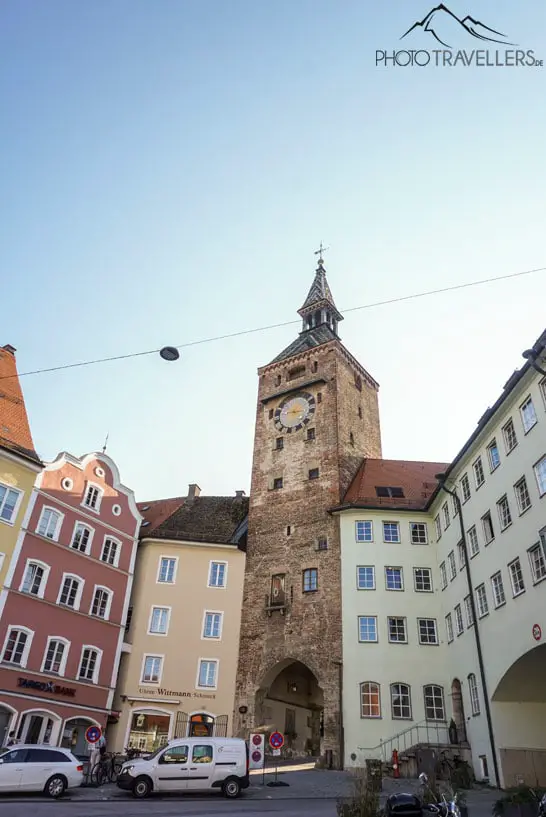 Der schöne Turm in Landsberg ist Teil der ersten Stadtmauer