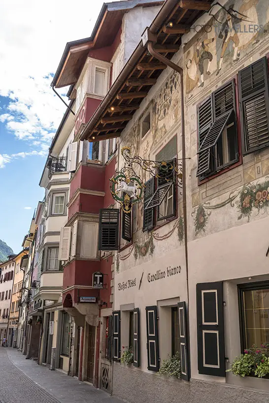 Das älteste Wirtshaus in Bozen ist das "Zum weißen Rössl"
