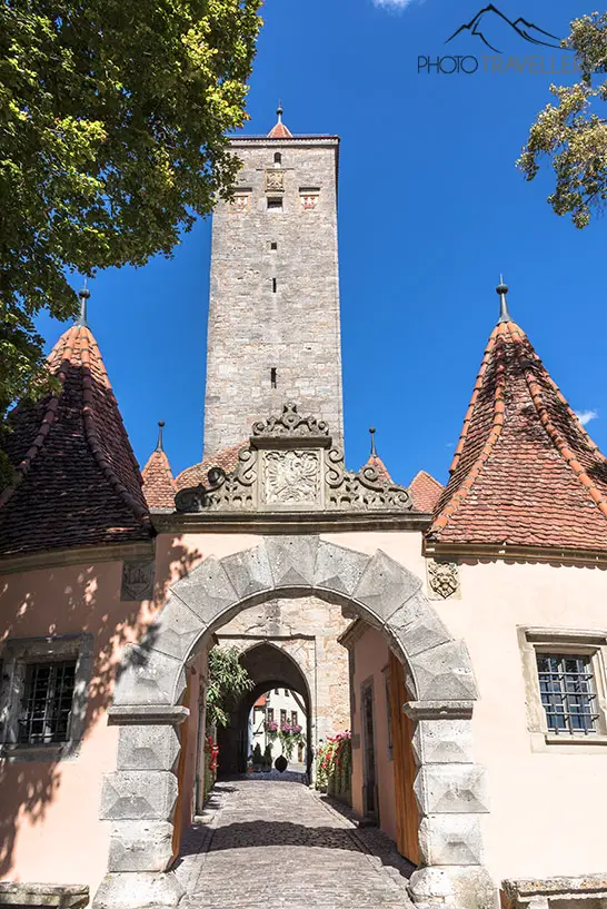 Blick auf den Burgturm in Rothenburg