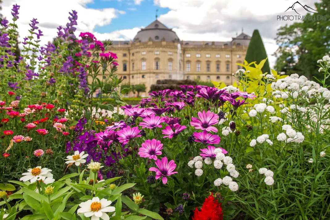 Der Hofgarten der Residenz in Würzburg ist eine Sehenswürdigkeit