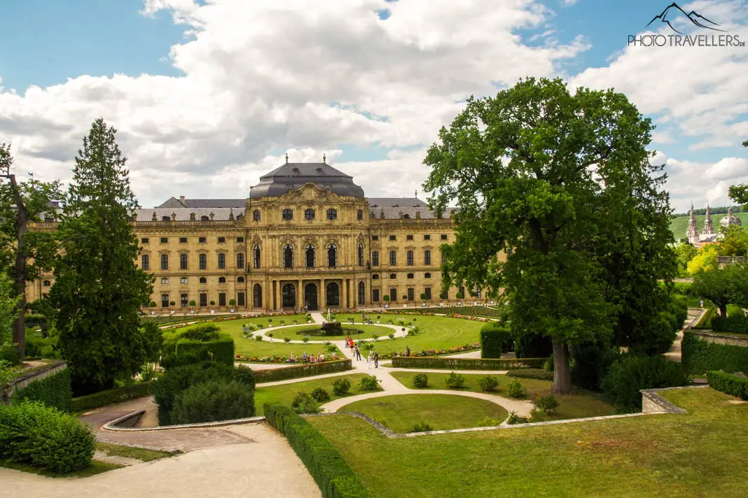 Die Würzburger Residenz in ihrer vollen Pracht 