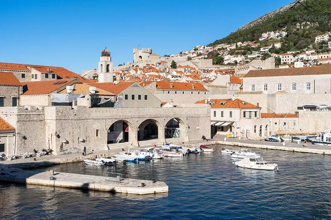 Boote im Stadthafen von Dubrovnik